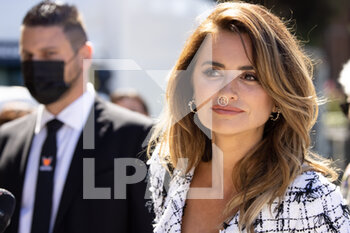 2021-09-01 - Penelope Cruz arrives at Casinò, to attends 'Madres Paralelas' press conference., during the 78th Venice International Film Festival on September 01, 2021 in Venice, Italy. ©Photo by: Cinzia Camela. - 78° MOSTRA DEL CINEMA DI VENEZIA 2021 - NEWS - VIP