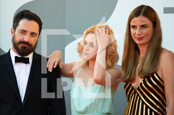2021-09-03 - Pablo Larrain, Kristen Stewart and Janine Jackowski, attend the red carpet of the movie 