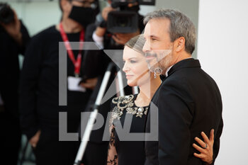 2021-09-03 - Tanya Lapointe and Denis Villeneuve attend the red carpet of the movie 