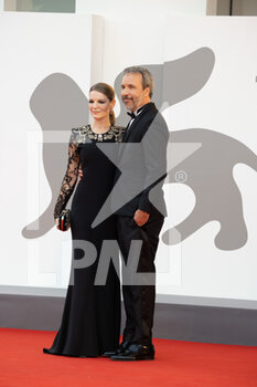 2021-09-03 - Tanya Lapointe and Denis Villeneuve attend the red carpet of the movie 