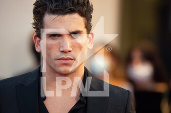 2021-09-04 - Jaime Lorente attends the red carpet of the movie 