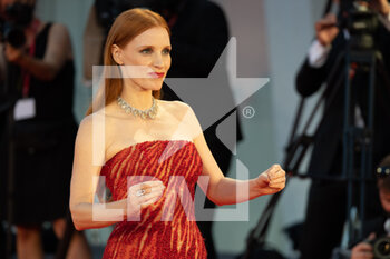 2021-09-04 - Jessica Chastain attends the red carpet premiere of 