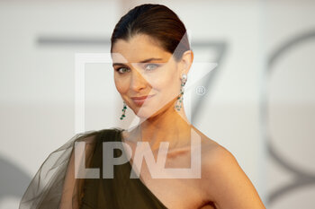 2021-09-05 - Vittoria Puccini attends the red carpet of the 