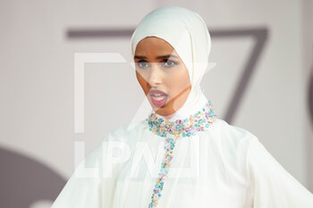 2021-09-10 - Rawdah Mohamed attends the red carpet of the movie 