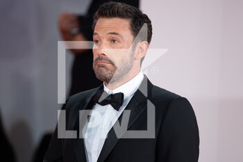2021-09-10 - Ben Affleck attends the red carpet of the movie 