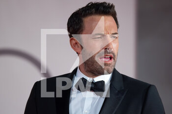 2021-09-10 - Ben Affleck attends the red carpet of the movie 