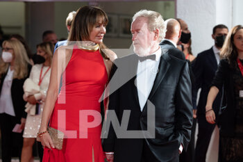 2021-09-10 - Ridley Scott and Giannina Facio attend the red carpet of the movie 
