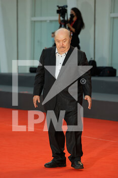 2021-09-10 - Lino Banfi at red carpet of the movie 