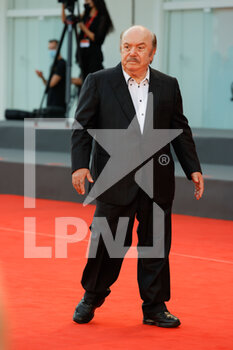 2021-09-10 - Lino Banfi at red carpet of the movie 