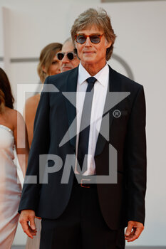 2021-09-10 - Ronn Moss at red carpet of the movie 