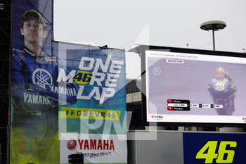 2021-11-25 - Yamaha One More Lap VR46 event banner - ONE MORE LAP - NEWS - VIP