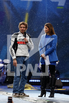 2021-11-25 - Valentino Rossi and Federica Masolin (Sky Sport) - ONE MORE LAP - NEWS - VIP