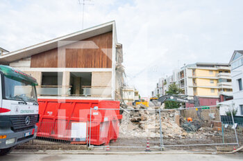 2022-12-02 - Demolition of Mario Giacomelli's Home - DEMOLITION OF MARIO GIACOMELLI'S HOME - SENIGALLIA - NEWS - CHRONICLE