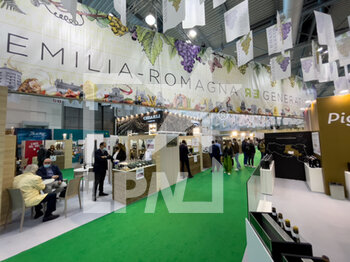 2022-04-10 - The Emilia Romagna pavilion presented at Vinitaly 2022 - 54TH EDITION OF VINITALY - INTERNATIONAL FAIR OF WINES IN VERONA - NEWS - EVENTS