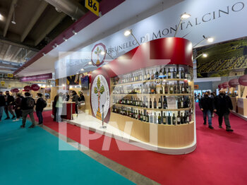 2022-04-10 - The stand of Brunello di Montalcino vines presented at Vinitaly 2022 - 54TH EDITION OF VINITALY - INTERNATIONAL FAIR OF WINES IN VERONA - NEWS - EVENTS