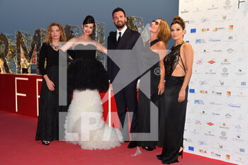 2022-06-28 - Taormina Messina, Italy, June 28, 2022, 68th Taormina Film Fest.
In the pic: (L-R)Chiara Tilesi, Sofia Carson, Andrea Iervolino, Maria Sole Tognazzi and Eva Longoria arrive for the premiere of 'Tell it like a Woman' before the screening at the Teatro Antico as part of the 68th annual Taormina Film Festival. - 68TH TAORMINA FILM FEST 2022 - NEWS - EVENTS