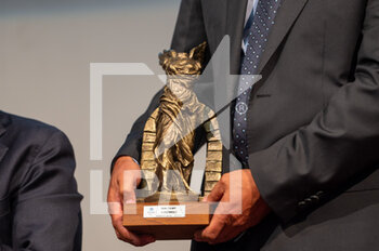 2022-07-04 - The Olympus prize - LUCA PANCALLI RECEIVES THE OLYMPUS AWARD - NEWS - EVENTS