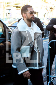 2022-01-15 - Mahmood arrives at the Fendi red carpet during the MFW 2022 in Milan, Italy, on 15 January 2022 - FENDI - MILAN MEN'S FASHION WEEK - FALL/WINTER 2022 - NEWS - FASHION