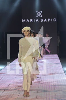 2022-02-04 - A model walks the runway at the Maria Sapio fashion show during Altroma 2022 at Cinecitta Studios on Febraury 04,2022
Rome, Italy - ALTAROMA 2022 - NEWS - FASHION