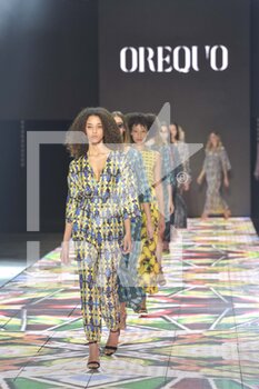 2022-02-04 - A model walks the runway at the Orequo fashion show during Altroma 2022 at Cinecitta Studios on Febraury 04,2022
Rome, Italy - ALTAROMA 2022 - NEWS - FASHION