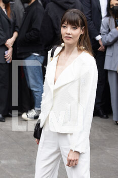 2022-02-24 - Mireia Oriol is seen arriving at the Emporio Armani fashion show during the Milan Fashion Week Fall/Winter 2022/2023 on February 24, 2022 in Milan, Italy. Photo: Cinzia Camela. - EMPORIO ARMANI - OUTSIDE ARRIVALS - MILAN FASHION WEEK FALL/WINTER 2022/2023 - NEWS - FASHION
