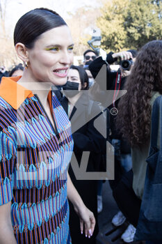 2022-02-25 - Bianca Balti is seen at Tod's fashion show during the Milan Fashion Week Fall/Winter 2022/2023 on February 25th, 2022 in Milan, Italy. Photo: Cinzia Camela. - TOD'S - OUTSIDE ARRIVALS - MILAN FASHION WEEK WOMENSWEAR FALL/WINTER 2022/2023 - NEWS - FASHION