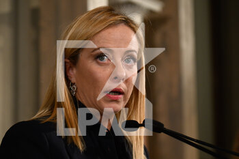 2022-10-21 - ROME, ITALY - OCTOBER 21: Giorgia Meloni leaves the meeting with Italian President Sergio Mattarella during the first day of consultations at Quirinale Palace, on October 21, 2022 in Rome, Italy.
(Photo by Fabrizio Corradetti / LiveMedia) - ITALY QUIRINALE CONSULTATIONS FOR THE FORMATION OF A NEW GOVERNMENT DAY 2 - NEWS - POLITICS