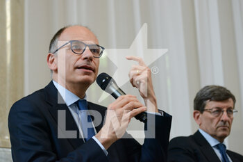 2022-05-03 - Enrico Letta, Partito Democratico (PD) - PRESENTATION OF ALAN FRIEDMAN'S BOOK “IL PREZZO DEL FUTURO“ - NEWS - POLITICS