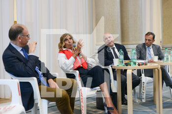 Presentation of Alan Friedman's book “Il prezzo del futuro“ - NEWS - POLITICS
