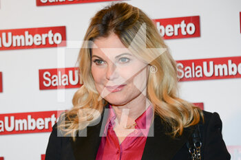 2022-02-03 - Patrizia Pellegrino - FIRST OF THE "FIORI D'ACCIAIO" THEATRICAL SHOW - NEWS - VIP