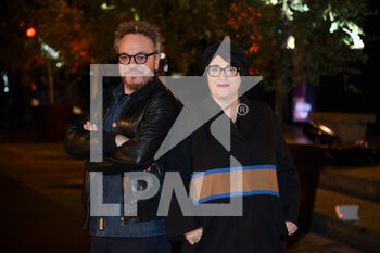 2022-04-05 - Corrado Nuzzo and Maria Di Biase, Comic actors - PRESENTATION OF THE FILM WITH LAURA PAUSINI “PIACERE DI CONOSCERTI” - NEWS - VIP