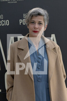 2022-02-22 - Sandra Ceccarelli
 - PHOTOCALL L'OMBRA DEL GIORNO - REPORTAGE - VIP