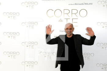 2022-03-10 - Riccardo Milani - PHOTOCALL OF THE MOVIE 