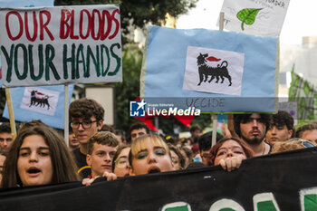 2023-10-06 - Friday For Future, students, associations, movements, in the square to demonstrate against climate change in Naples on October, 8 2023. - FRIDAY FOR FUTURE DEMONSTRATION IN NAPOLI - NEWS - CHRONICLE