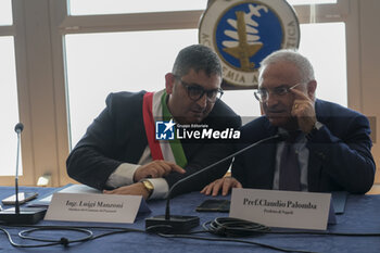 2023-10-13 - The Prefect of Naples Claudio Palomba and the Mayor of Pozzuloli Luigi Manzoni during technical-operational meeting with mayors and institutions on the phenomenon of bradyseism in the Phlegraean Fields. -  TECHNICAL-OPERATIONAL MEETING ON THE PHENOMENON OF BRADYSEISM  - NEWS - CHRONICLE