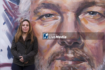 2023-11-10 - Mural dedicated to Julian Assange. It was unveiled today, 10 November 2023, in the Scampia neighbourhood of Naples by Stella Morris, wife and former lawyer of the Australian journalist and activist, founder of the website Wikileaks, jailed in the UK since 2019 on charges of espionage for revealing secret US documents. - JULIAN ASSANGE, MURAL UNVEILED IN NAPLES - NEWS - CHRONICLE