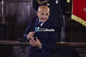 2023-12-07 - The city council of Naples, at the proposal of Mayor Gaetano Manfredi, mayor of Naples, confers the honorary citizenship of Naples on Luciano Spalletti, the coach from Certaldo who led Napoli to the Scudetto title in the last soccer championship. - LUCIANO SPALLETTI HONORARY CITIZENSHIP OF NAPLES - NEWS - CHRONICLE