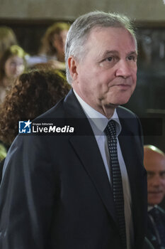 2023-09-29 - Ignazio Visco is an Italian economist and banker, current Governor of the Bank of Italy looks during In viaggio con la banca d'italia travelling event to promote financial culture stops in Naples 29 September 2023 at the maschio angioino - ITALY:  IN VIAGGIO CON LA BANCA D'ITALIA , IGNAZIO VISCO IN NAPLES  - NEWS - ECONOMY