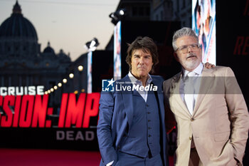 2023-06-19 - Tom Cruise and director Chris McQuarrie attend the Global Premiere of Paramount Pictures' 