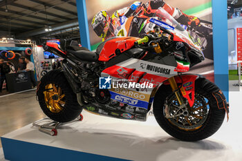 2023-11-07 - Ducati Panigale V4S racing bike exposed at 80th edition of EICMA - Milan International Exhibition of Cycle and Motorcycle at Rho Fair on November 7, 2023, Rho - Milan, Italy. - EICMA - 80TH EDITION OF INTERNATIONAL CYCLE AND MOTORCYCLE EXHIBITION - NEWS - EVENTS