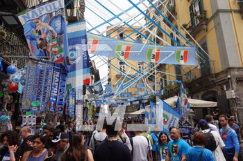 2023-05-08 - SSC Napoli fans celebrate the victory of the third scudetto of the team history - NAPOLI FANS CELEBRATIONS - REPORTAGE - EVENTS