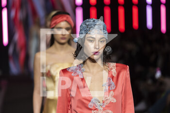 2023-02-01 - Annagiulia Firenze collection presented during Altamoda fashion runway on Febraury 1, 2023 at Pratibus District in Rome, Italy - ROME IS MY RUNWAY #2 - ALTAROMA FASHION WEEK - NEWS - FASHION