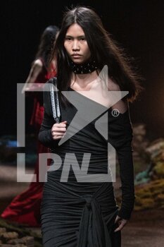 2023-02-23 - A model walks the runway at the Blumarine fashion show during the Milan Fashion Week Womenswear Fall/Winter 2023/2024 on February 23, 2023 in Milan, Italy.©Photo: Cinzia Camela. - BLUMARINE - FASHION SHOW - NEWS - FASHION