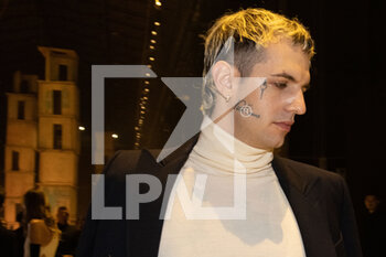 24/02/2023 - Achille Lauro is seen on the front row after the Tod's fashion show during the Milan Fashion Week Womenswear Fall/Winter 2023/2024 on February 24, 2023 in Milan, Italy. ©Photo: Cinzia Camela. - TOD'S FASHION SHOW AND GUESTS - NEWS - MODA