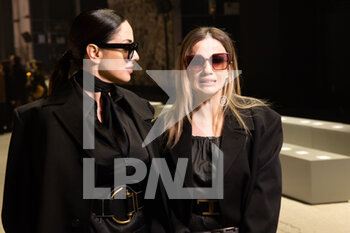 24/02/2023 - Paola e Chiara Iezzi are seen on the front row of the Tod's fashion show during the Milan Fashion Week Womenswear Fall/Winter 2023/2024 on February 24, 2023 in Milan, Italy. ©Photo: Cinzia Camela. - TOD'S FASHION SHOW AND GUESTS - NEWS - MODA