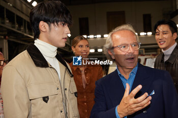 2023-09-22 - Chen Muchi and Andrea Della Valle attend the Tod's fashion show during the Milan Fashion Week Womenswear Spring/Summer 2024 on September 22, 2023 in Milan, Italy. ©Photo: Cinzia Camela. - TOD'S - CELEBRITY - MILAN FASHION WEEK - WOMENSWEAR SPRING/SUMMER 2024 - NEWS - FASHION