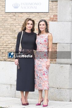2023-06-19 - Queen Letizia of Spain visits to the National Heritage workshop schools and employment workshop at Royal Palace on June 19, 2023 in Madrid, Spain Cordon Press - QUEEN LETIZIA AND QUEEN RANIA VISIT TO THE NATIONAL HERITAGE WORKSHOP SCHOOLS - NEWS - POLITICS