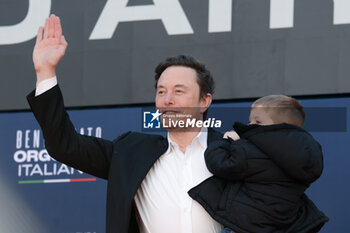2023-12-16 - Elon Musk and his son - ATREJU, POLITICAL DEMONSTRATION ORGANIZED BY FRATELLI D'ITALIA, GIORGIA MELONI'S PARTY - THIRD DAY - NEWS - POLITICS
