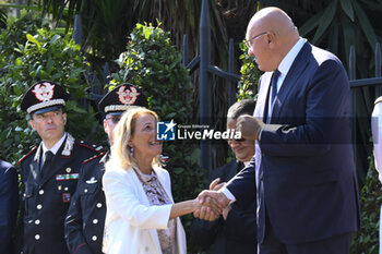 2023-09-08 - Simona Renata Baldassarre and Guido Crosetto during the laying of two wreaths on the occasion of the 80th Anniversary of the Defense of Rome, 8 September 2023, Porta San Paolo and Parco della Resistenza, Rome, Italy. - PRESIDENT OF THE REPUBLIC SERGIO MATTARELLA AT PORTA SAN PAOLO AND PARCO DELLA RESISTENZA - REPORTAGE - POLITICS