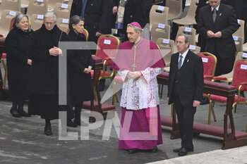 2023-01-05 - Archbishop Georg Gaenswein during the Funeral Mass for the Pope Emeritus Benedict XVI on January 5, 2023 at St Peter's Basilica, Vatican City,  Vatican. - THE FUNERAL OF POPE EMERITUS BENEDICT XVI - NEWS - RELIGION